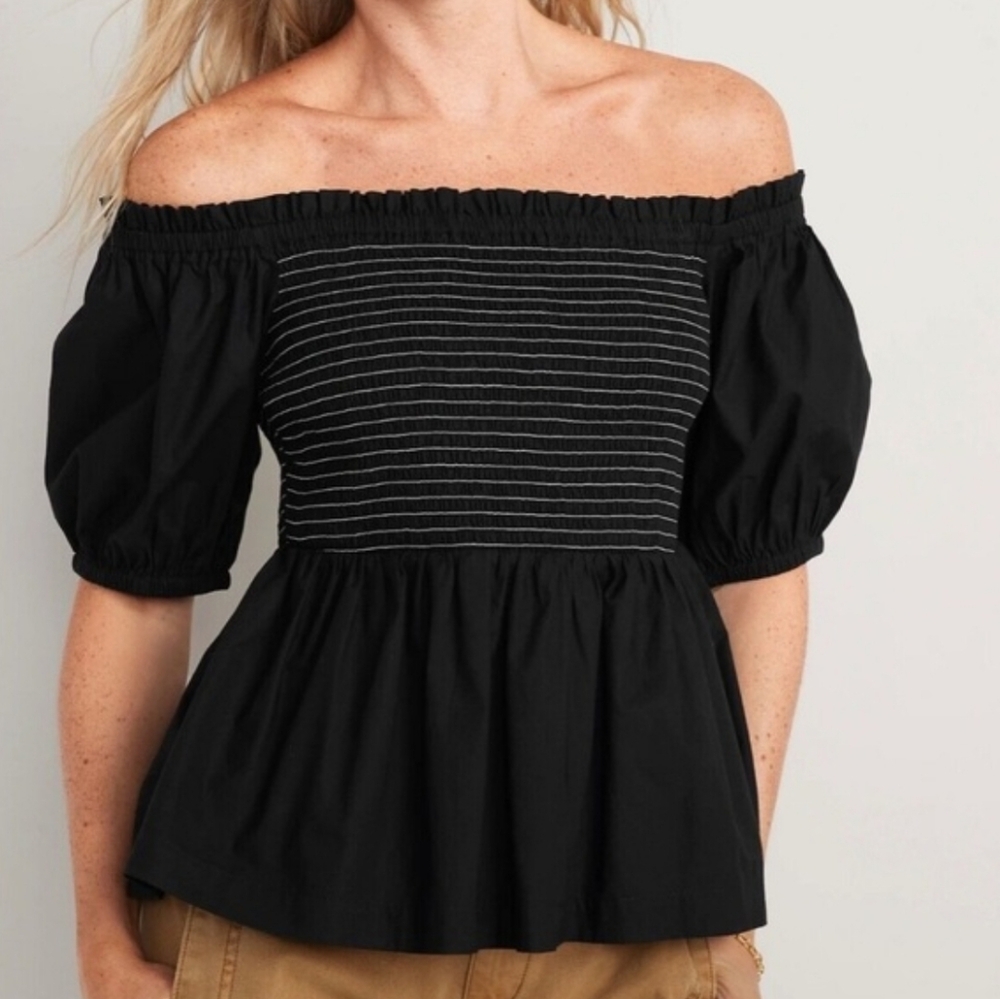 Old Navy Black Striped Off-Shoulder Top Boho Western Party Vacation Size MED.